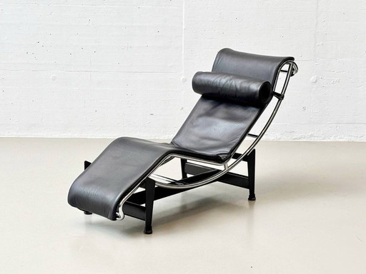 LC4 Liege von Le Corbusier für Cassina