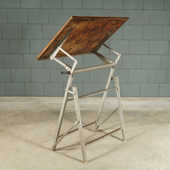 Image 1 of Table à dessin industrielle vintage / table d'architecte - 1950s