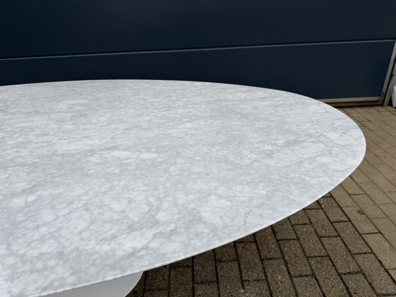 Image 1 of Original oval Knoll Tulip dining table (244cm) Carrara marble