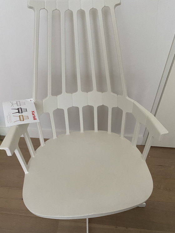 Image 1 of Kartell Comback Swivel white - new
