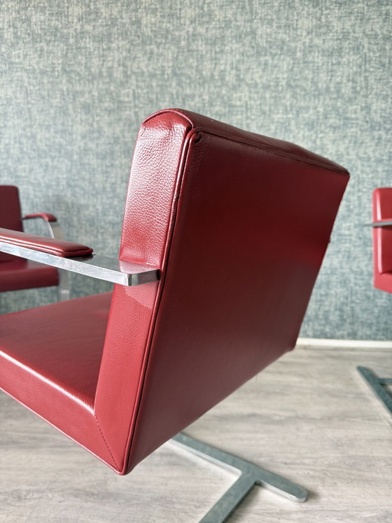 Image 1 of Ensemble de 4 fauteuils Brno vintage de Fasem en cuir rouge