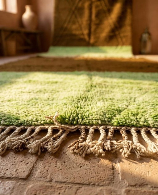 Handmade Moroccan Rug 250cm x 150cm