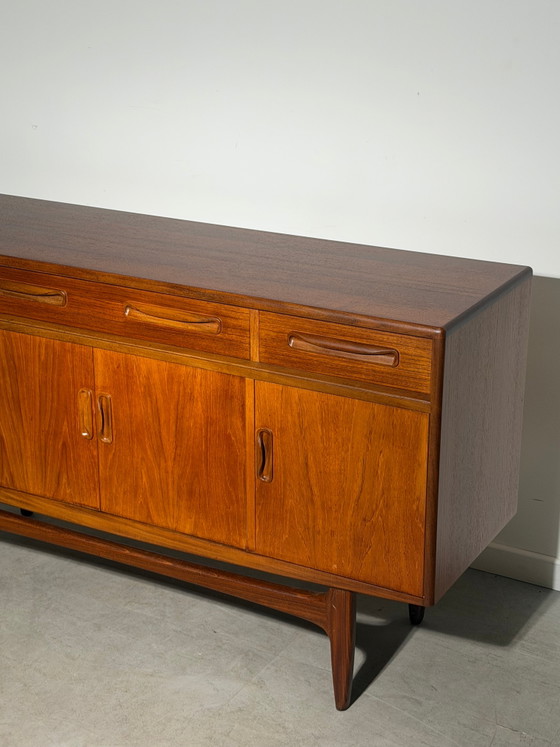 Victor B. Wilkins “Fresco” Teak Sideboard for G-Plan – 1960s (photo 5 of 6)