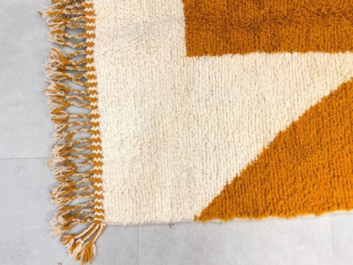 Tapis en laine fait main – coloris personaliseerbaar 250cmx150cm