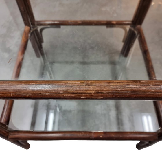Image 1 of Grote vierkante Rotan etagere