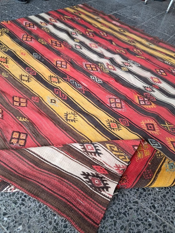 Image 1 of Kilim turco tessuto a mano 175x150 cm