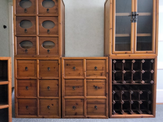 Image 1 of Japanse houten (voorraad)  kast, 6 delig