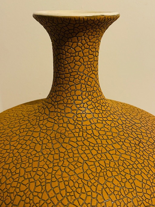 Henders & Hazel belly vase - crackle ceramic - warm ochre tint