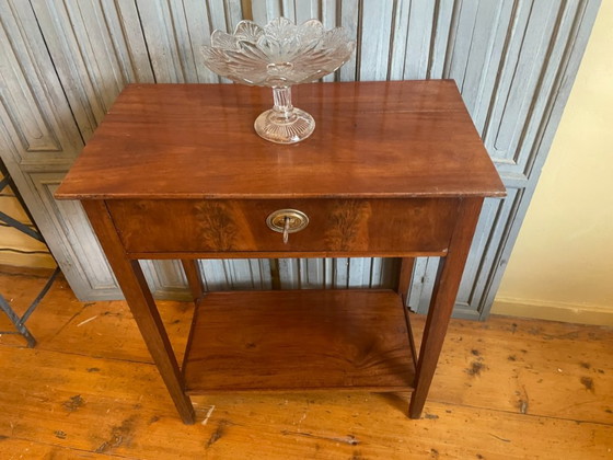 Image 1 of Tavolino laterale in mogano, tavolino francese