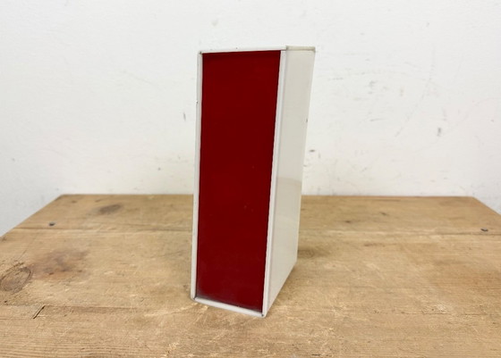 Image 1 of Lettera I rossa vintage con facciata, anni '70