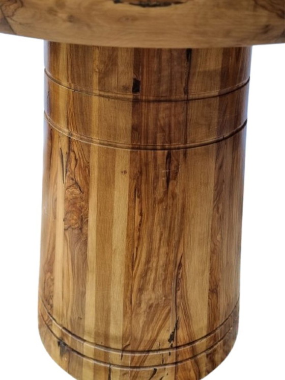 Image 1 of Handgemaakte Marokkaanse tafel van massief mahoniehout | Handgemaakte massief mahoniehouten tafel – Marokkaans ambacht