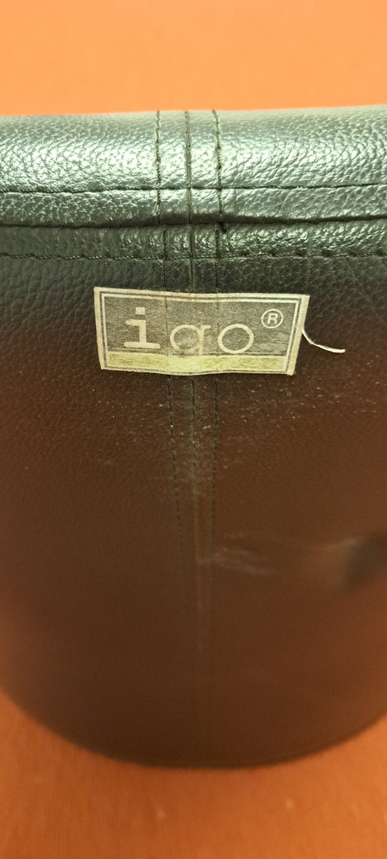 Image 1 of Fauteuil baquet noir IGO | compact et confortable