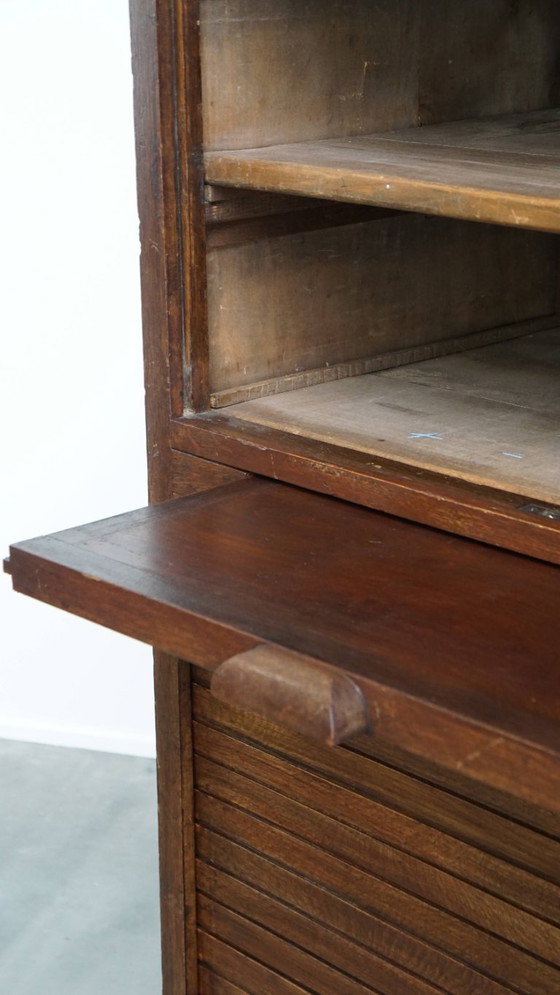 Image 1 of Mobiletto antico in rovere con due ante a rullo