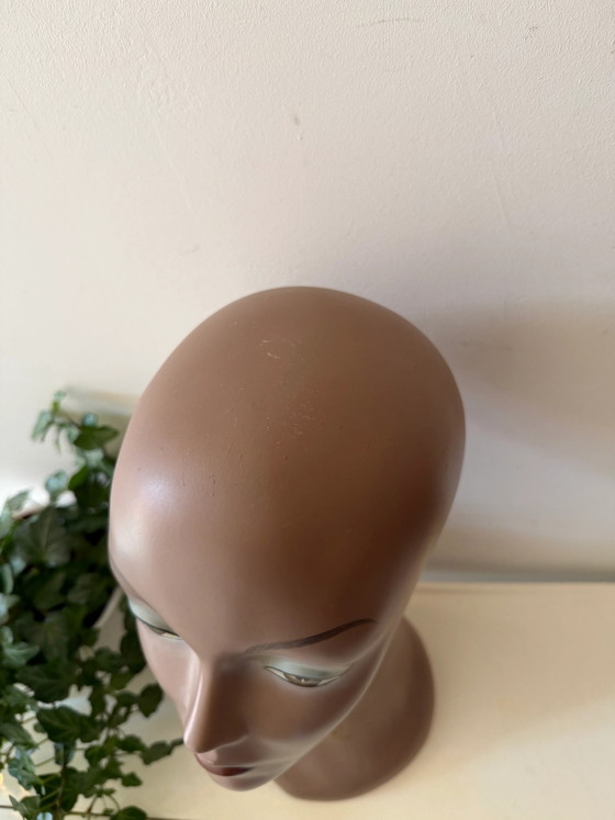 Cabeza de Maniquí Sleek Años 60 – Objetos decorativos, Plastic, Vintage (photo 4 of 9)