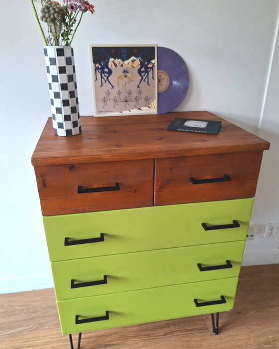 Image 1 of cómoda antigua