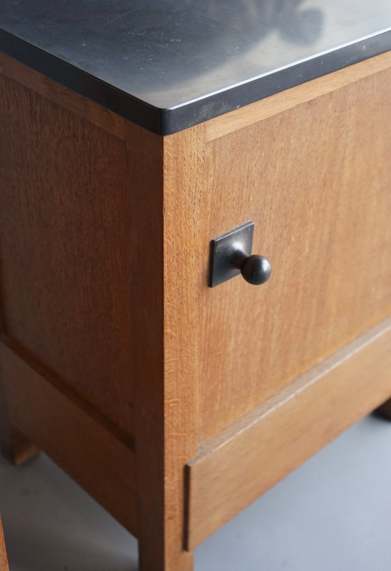 Image 1 of Art Deco eikenhouten nachtkastjes van Henk Wouda voor Pander & Zn., jaren 1920, set van 2