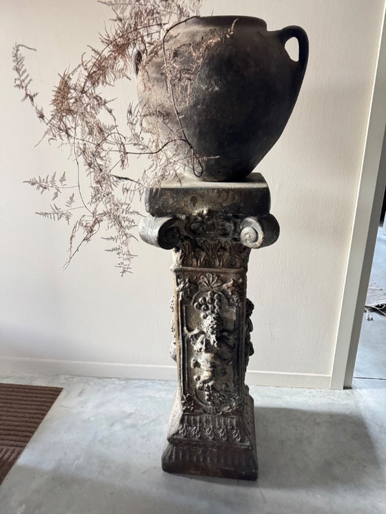 Image 1 of Base per colonna Piédestalle francese antica, unica e riccamente decorata