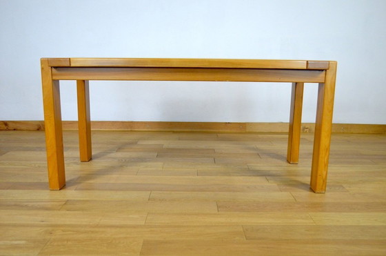 Image 1 of Table de Repas En Orme De La Maison Regain Vintage 1980