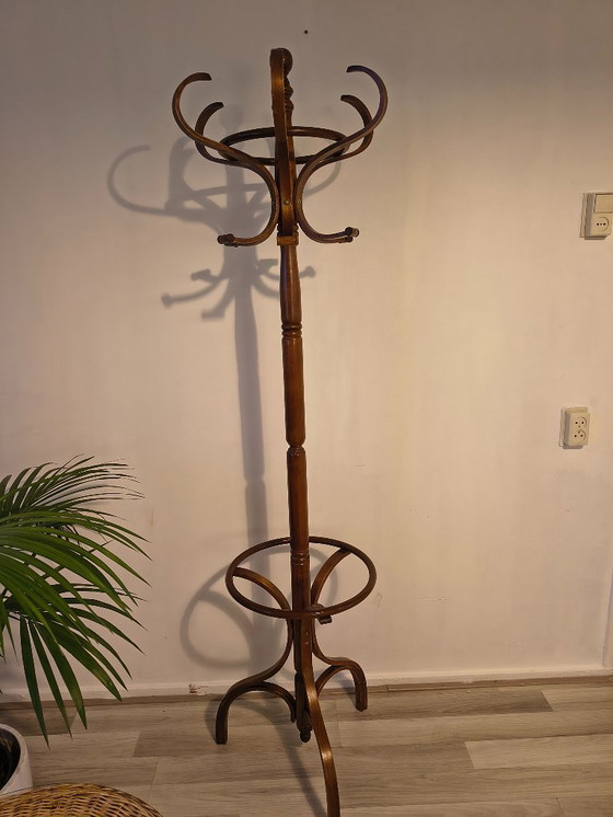 Image 1 of Appendiabiti vintage da terra