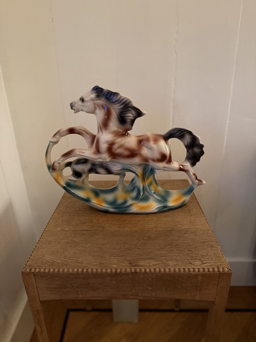 Italiaans porselein paard met veulen