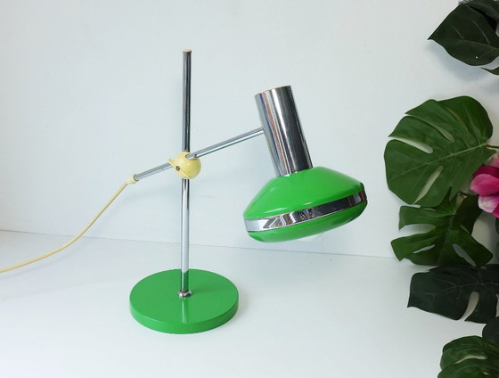 Image 1 of Lampada da tavolo vintage, lampada UFO dell'era spaziale, anni '60/'70, lampada da ufficio verde