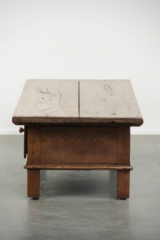 Image 1 of Antique 18th-century Southern European coffee table made of chestnut wood with 2 drawers
