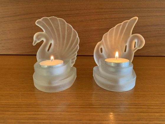 Image 1 of Bougeoirs cygnes en verre dépoli, style Art déco, lot de 2, années 1930
