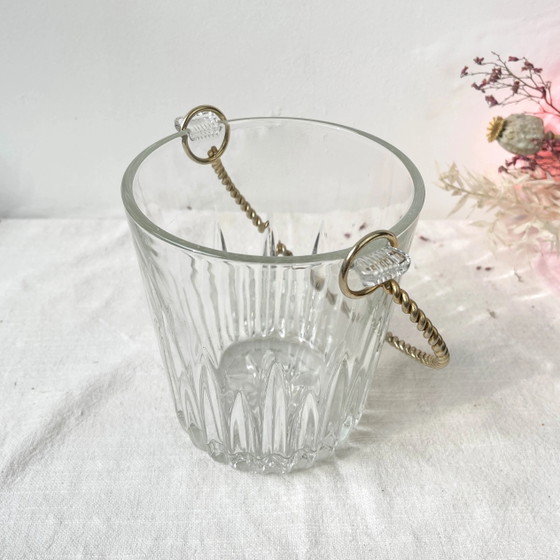 Vintage Ice Bucket with Twisted Gilded Brass Handle – Table accessories, Glass (photo 4 of 10)
