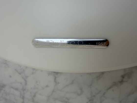 Image 1 of Originele ovale Knoll Tulip eettafel (grootste model: 244cm) Carrara marmer
