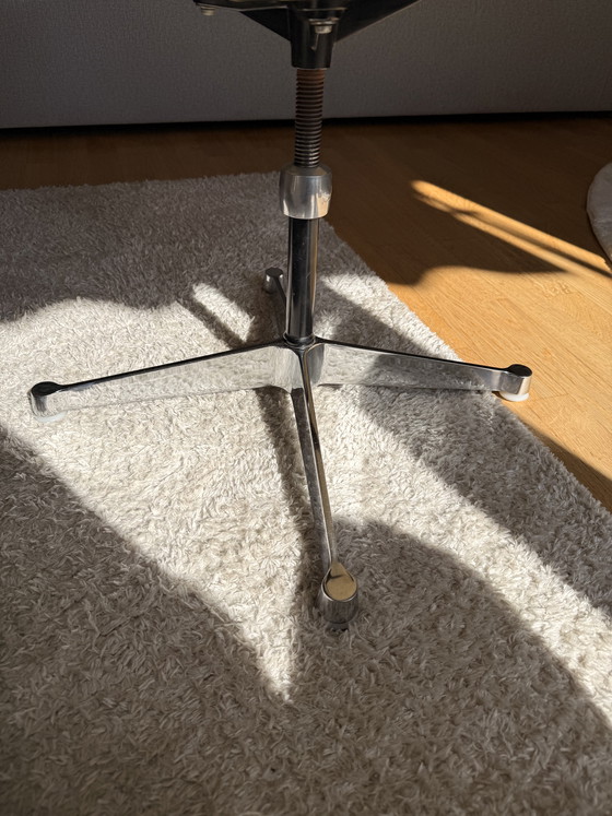 Image 1 of Vitra Herman Miller Drehstuhl Bauhaus uit het midden van de eeuw