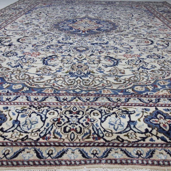 Image 1 of Handgeknoopt Perzisch tapijt Nain Patina 330x231