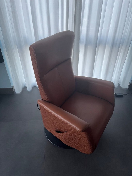 Poltrona alzapersona e relax Prominent