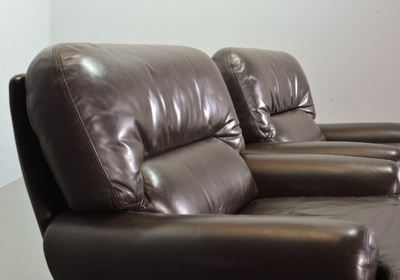 Image 1 of Set of 2 Comfortable Mid-Century Design Durlet Brutalist Lounge Chairs in Chocolate Brown Leather. Belgium, 1970s.