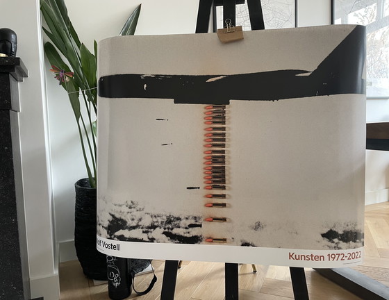 Image 1 of Wolf Vostell (1932-1998), Bombardiere Liostick B52, 1971, Manifesto della mostra, Copyright Voatell/Visda