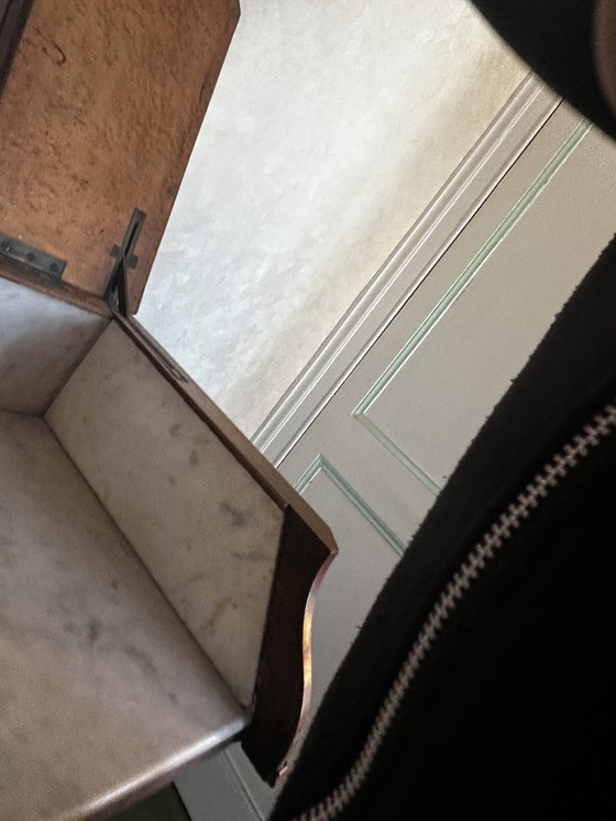 Image 1 of Commode de toilette XIX e s en noyer et marmo stile Luigi Filippo 