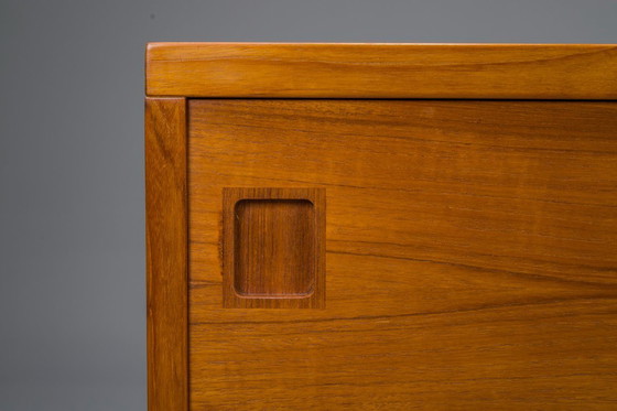 Image 1 of Buffet vintage modèle n° 20 par Niels O. Møller pour J.L. Møllers, 1960s
