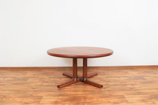 Table basse danoise en teck du milieu du siècle, Dyrlund, 1970.