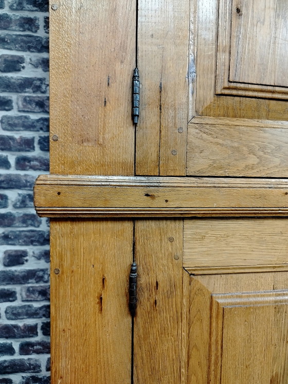Image 1 of Mobile per il pane / Credenza / Pensile / Armadio per la biancheria in rovere antico