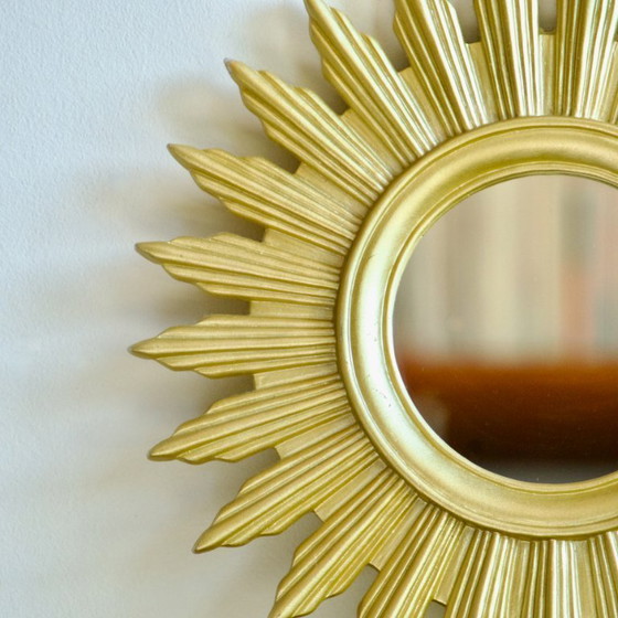 Image 1 of Vintage goudkleurige zonnestralenspiegel