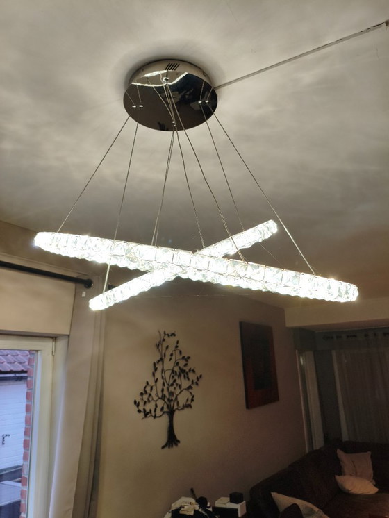 Image 1 of Splendido lampadario a 2 anelli: vetro + LED di Eglo