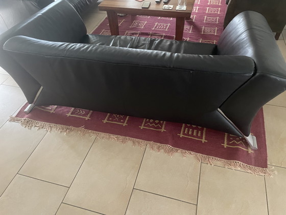 Image 1 of Rolf Benz 322 deux canapés 2,5 places en cuir noir