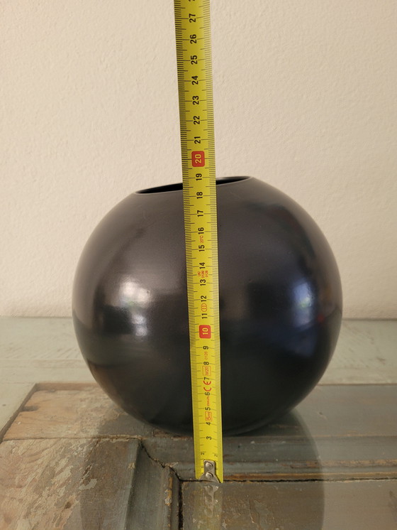 Image 1 of T-Sign Royal Tichelaar Makkum vase, overhanging or partially rounded bottom