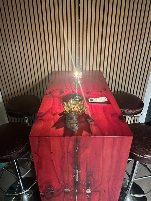 Bar con 4 sgabelli da bar vintage