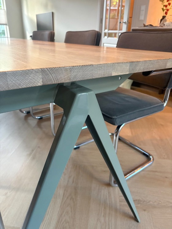 Dining table De Machinekamer – Wood (photo 5 of 6)