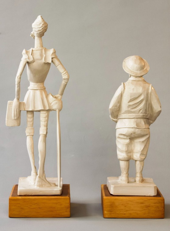 Image 1 of Sculptures of Don Quixote and Sancho Panza. Don Quixote and Sancho Panza. Pair of marble dust sculptures. New collector's items.