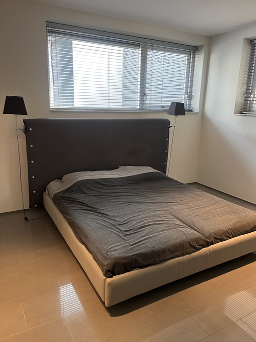 Cama de rosetas Ligne