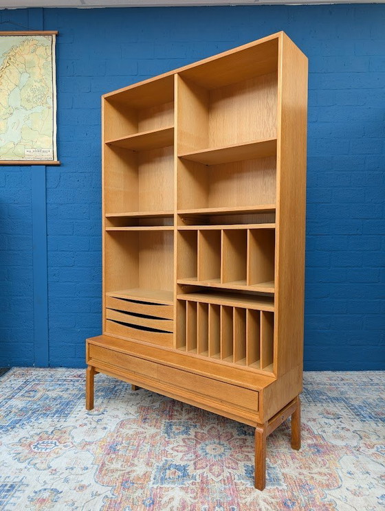 Image 1 of Libreria vintage in rovere / mobile porta dischi, Marian Grabinski per IKEA, anni '60