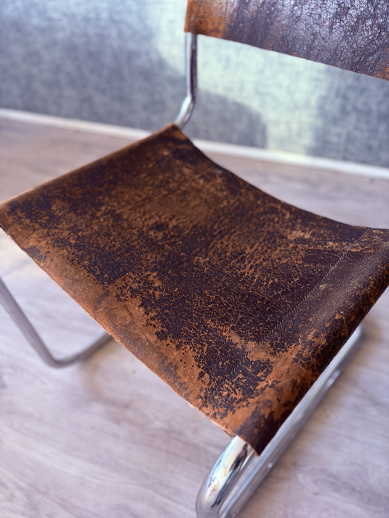 Image 1 of Vintage Thonet S33 van Mart Stam, met een bijzondere patina, circa jaren 60.