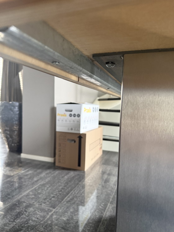 Image 1 of Table de salle à manger en chêne massif (230 x 120 cm) – style industriel avec pieds en acier inoxydable