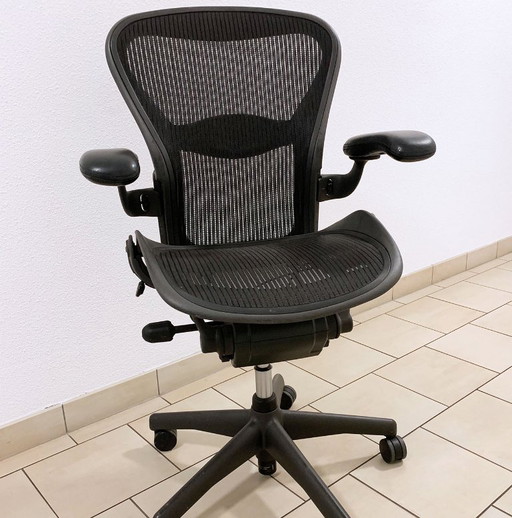 Herman Miller Aeron - taille B, cuir
